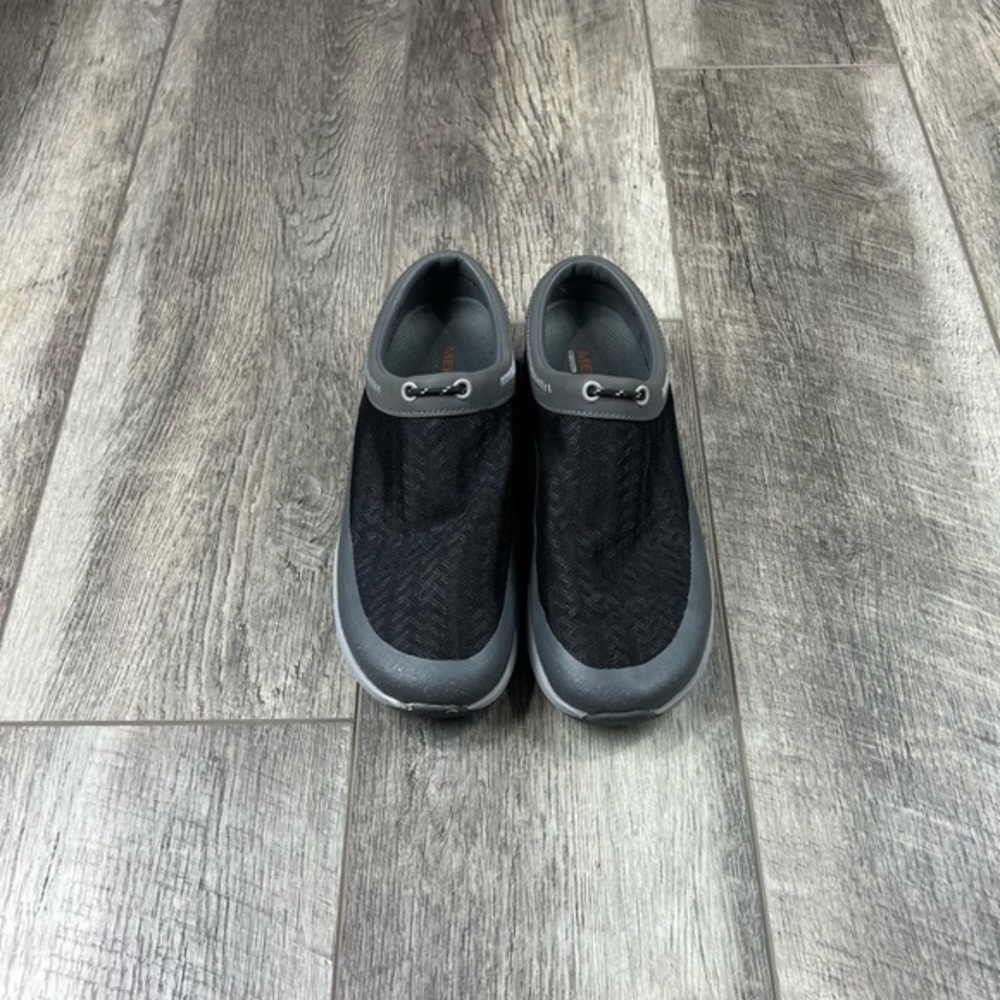 Merrell Black Slip On‎ Shoes